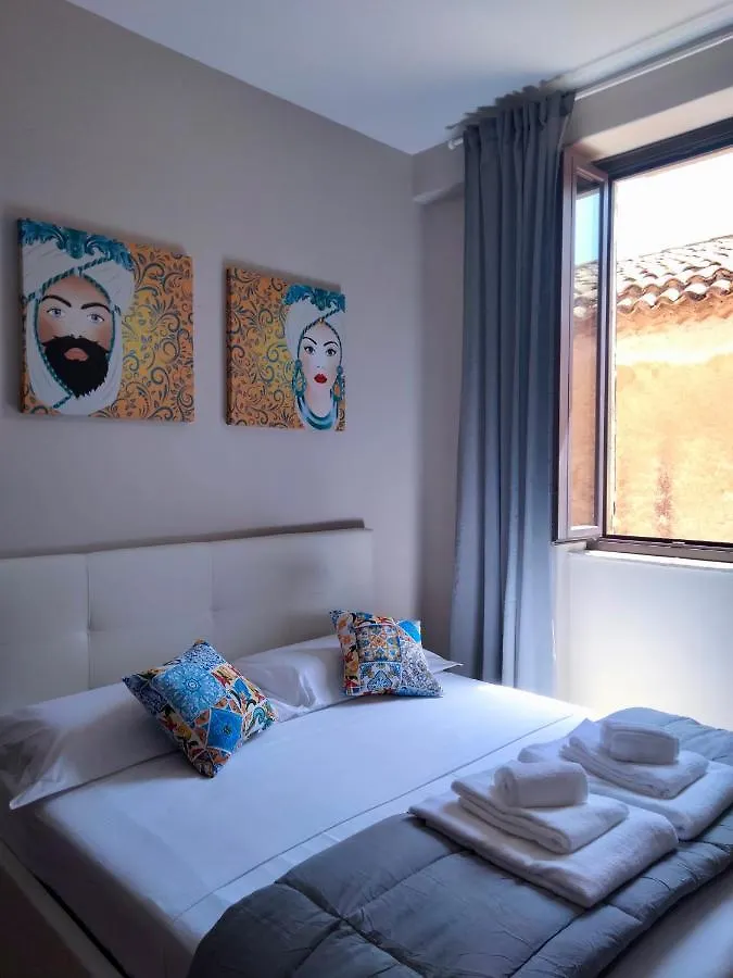 Taormina Center Private Apartments By Fragranza Di Sicilia 0*,  Ιταλία